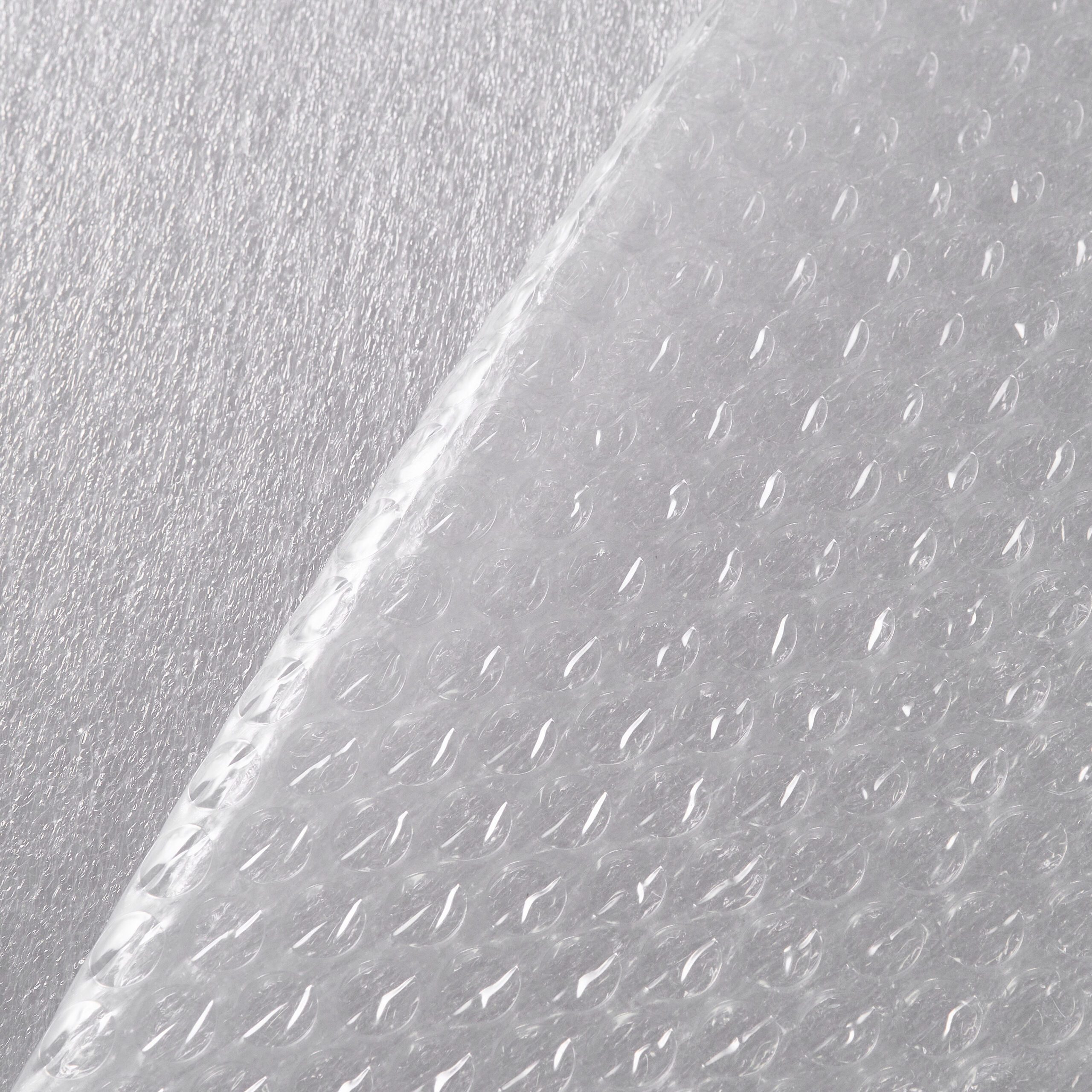 Protección de doble capa con burbujas y foam para productos delicados