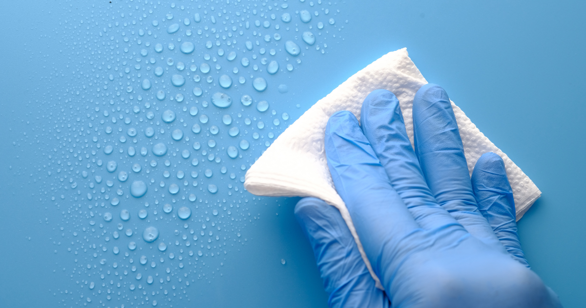 Guantes de Látex o Nitrilo: ¿Cuál es el Mejor para Tu Sector? Guía Completa de Fijaplast