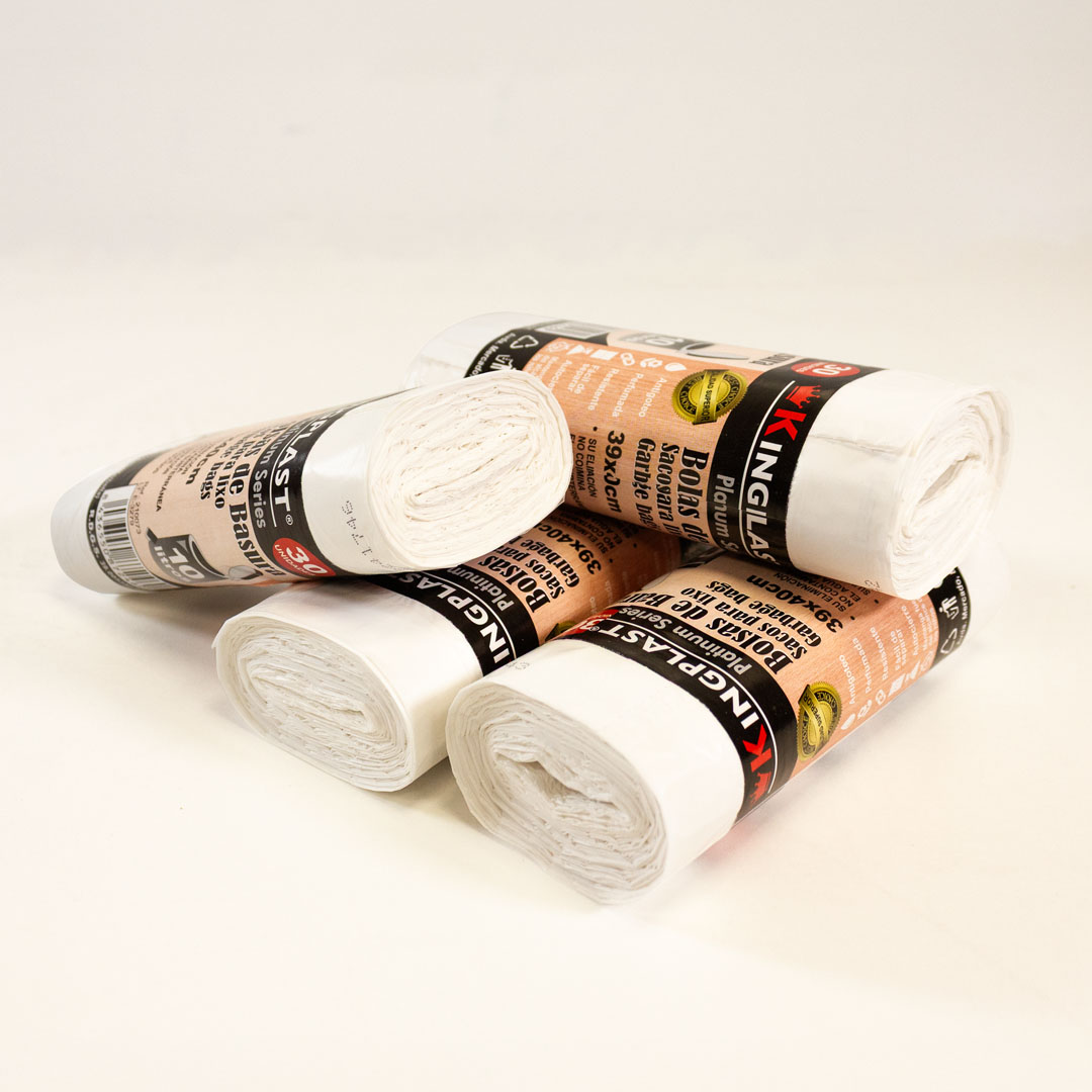 varios rollos de bolsas de basura blancas para bano (05717)